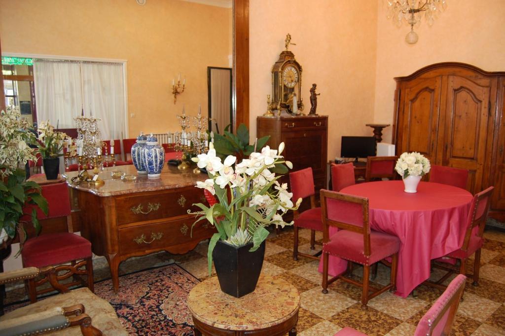 Touring Hotel Гренобъл Екстериор снимка