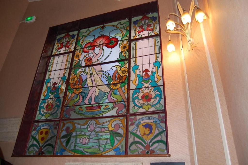 Touring Hotel Гренобъл Екстериор снимка